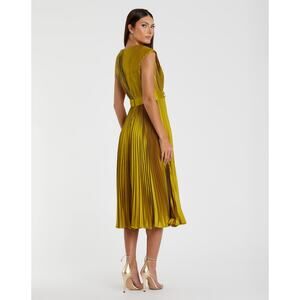 IEENA for Mac DUGGEL Gold Cocktail Dress, A42